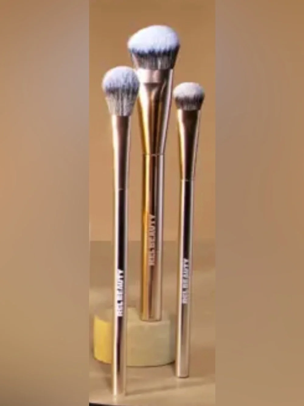 REL BEAUTY 3-Piece Rose Gold Face Brush Set